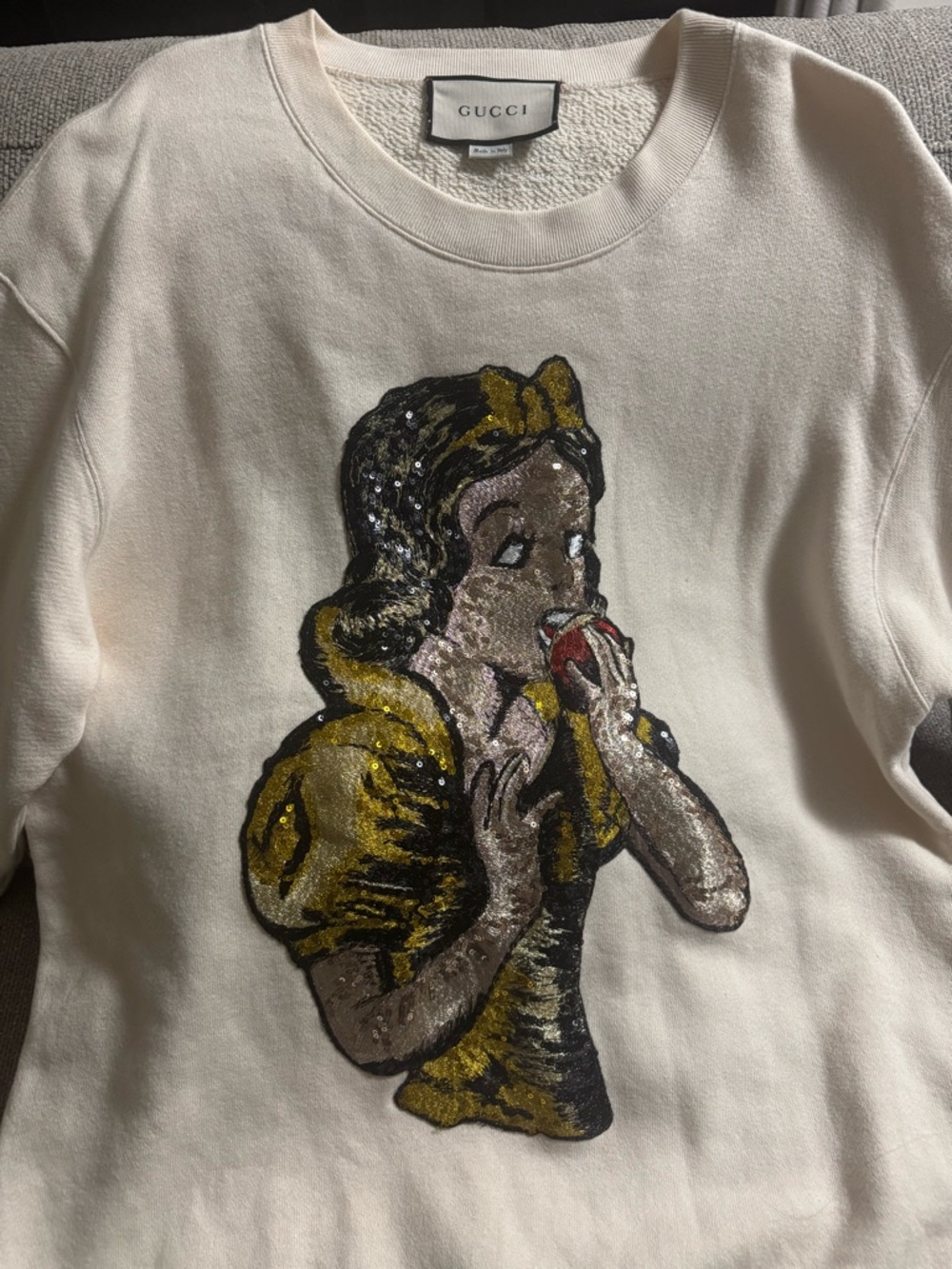 Gucci Cream Sweatshirt with Sequin Snow White Motif